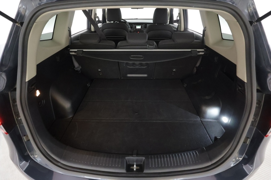 Kia Carens vaihtoauto