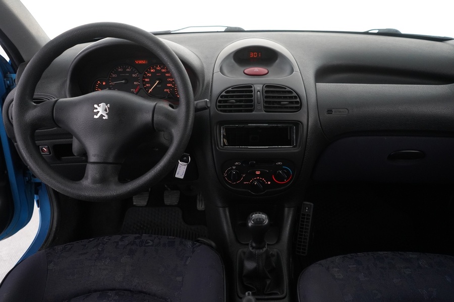 Peugeot 206 vaihtoauto