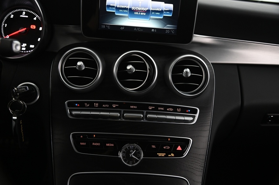 Mercedes-Benz C vaihtoauto