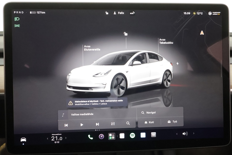 Tesla Model 3 vaihtoauto
