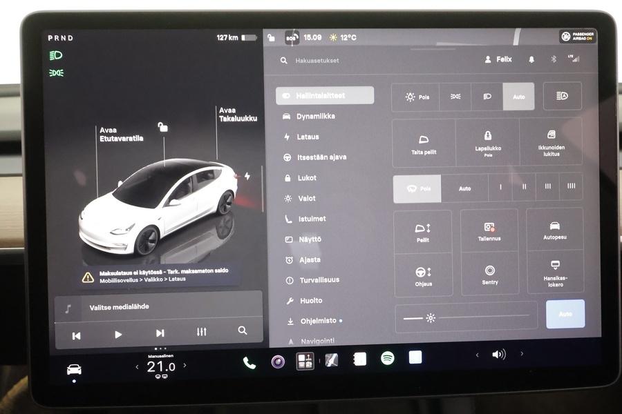 Tesla Model 3 vaihtoauto