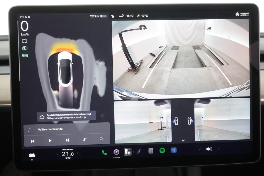 Tesla Model 3 vaihtoauto