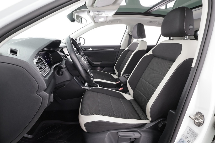 Volkswagen T-Roc vaihtoauto