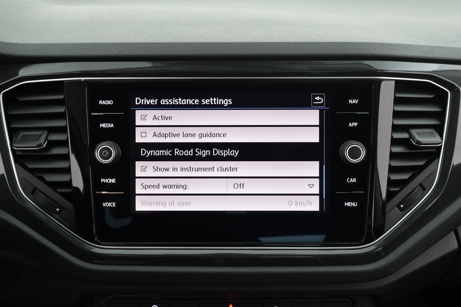 Volkswagen T-Roc vaihtoauto