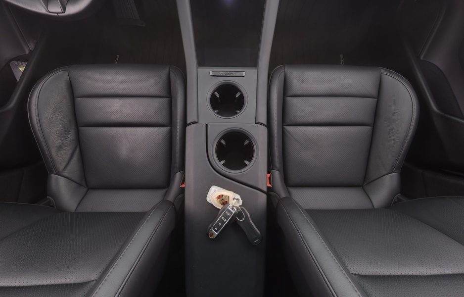 Porsche Taycan vaihtoauto