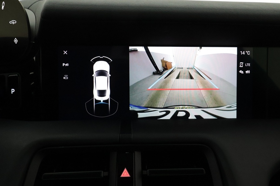 Porsche Taycan vaihtoauto