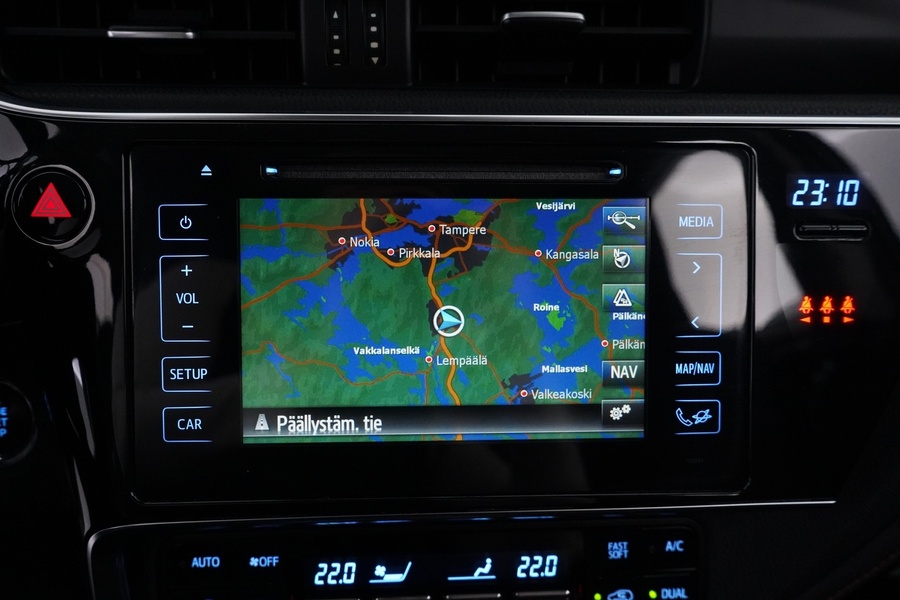 Toyota Auris vaihtoauto