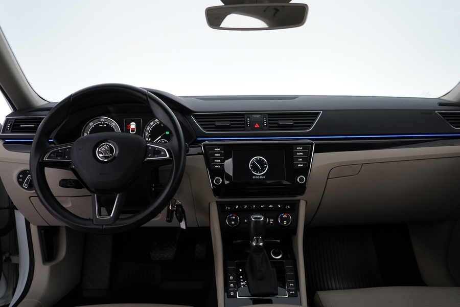 Skoda Superb vaihtoauto