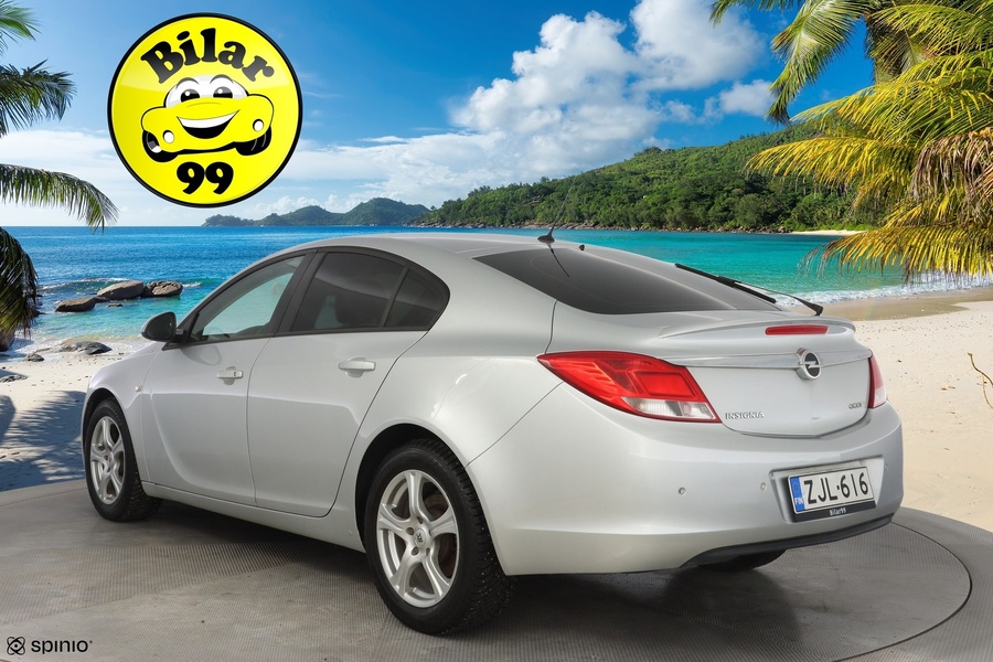 Opel Insignia vaihtoauto