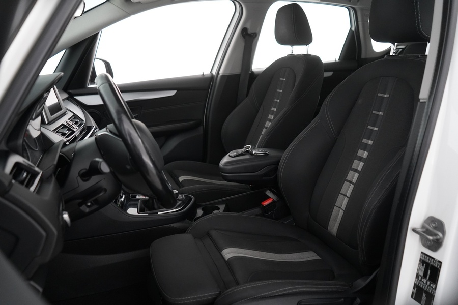 BMW 218 vaihtoauto