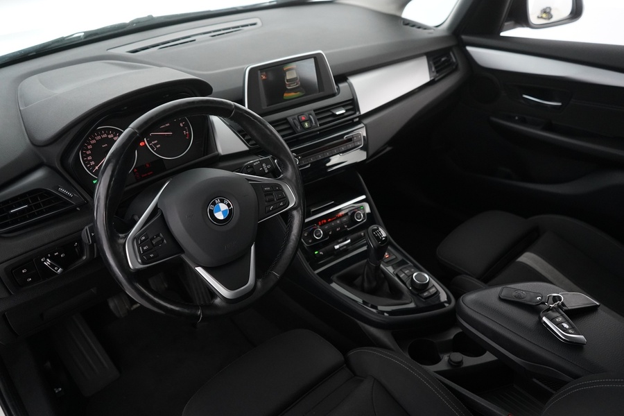 BMW 218 vaihtoauto