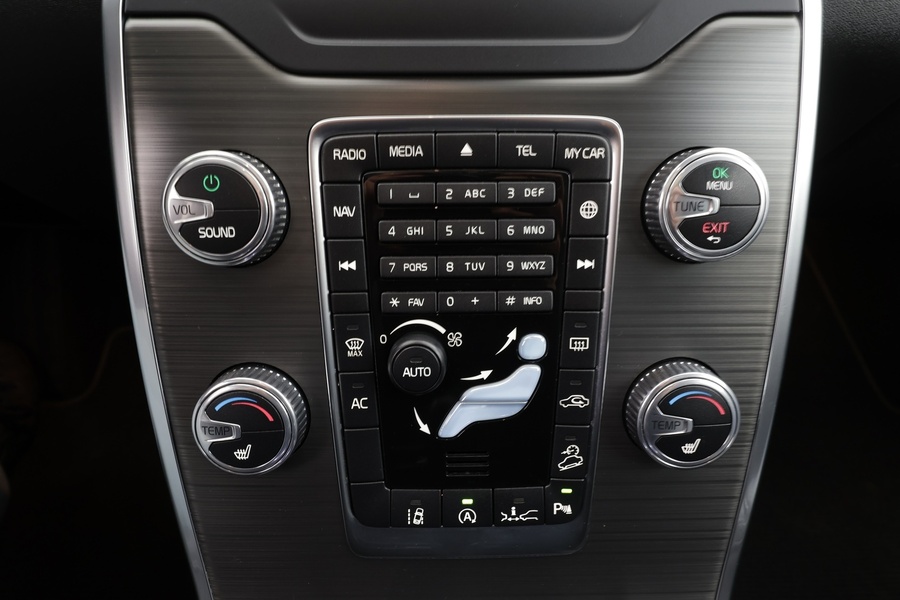 Volvo XC70 vaihtoauto