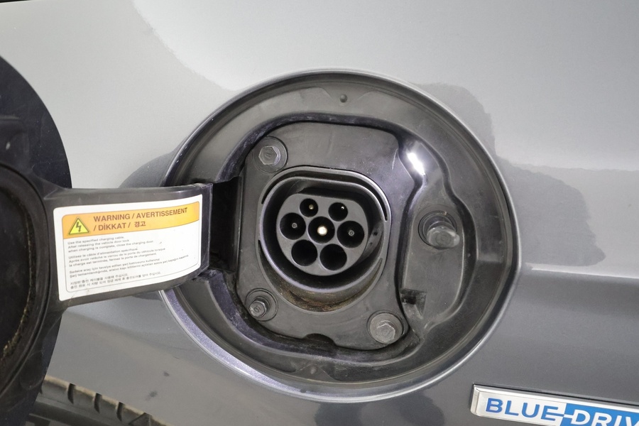 Hyundai IONIQ plug-in vaihtoauto