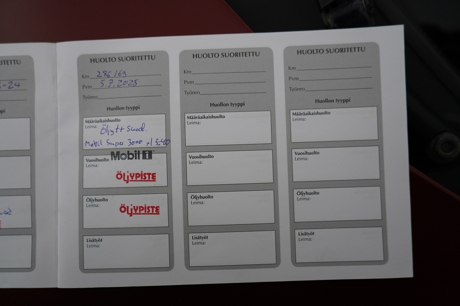 Volvo V70 vaihtoauto