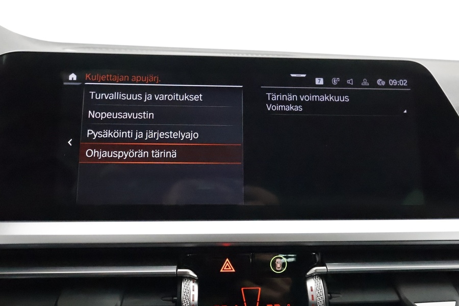 BMW 320 vaihtoauto