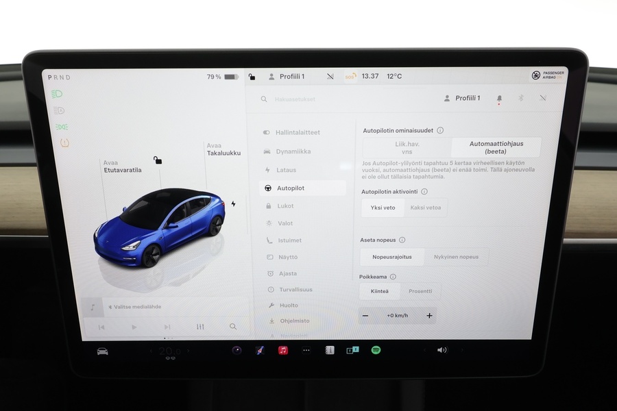 Tesla Model 3 vaihtoauto