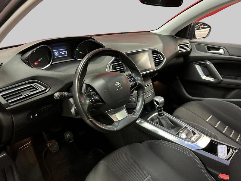 Peugeot 308 vaihtoauto