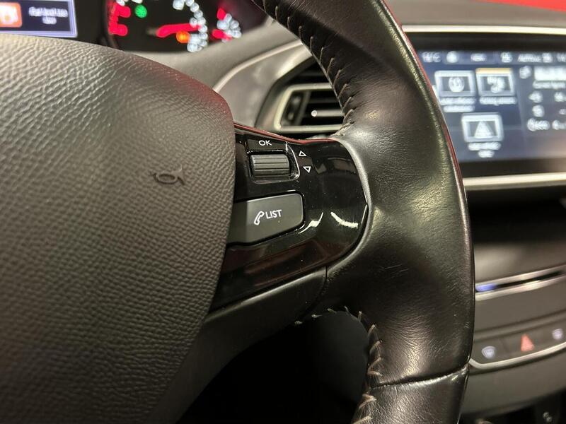 Peugeot 308 vaihtoauto