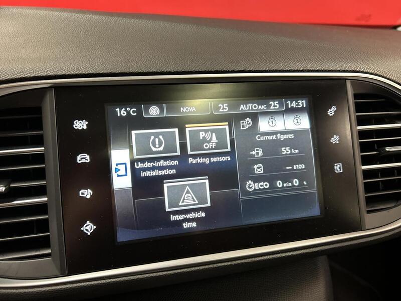 Peugeot 308 vaihtoauto