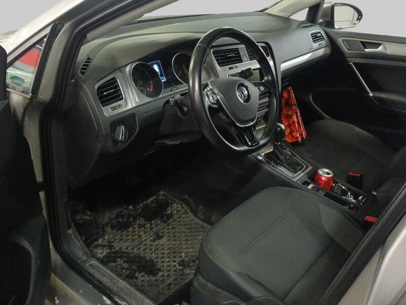 Volkswagen Golf vaihtoauto