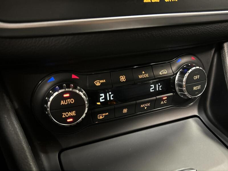 Mercedes-Benz GLA vaihtoauto