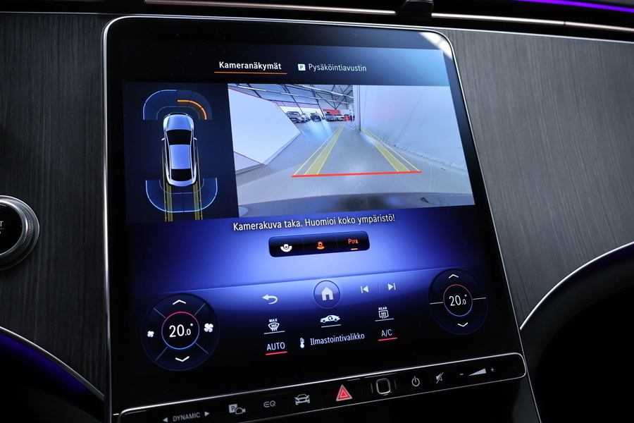 Mercedes-Benz EQE vaihtoauto