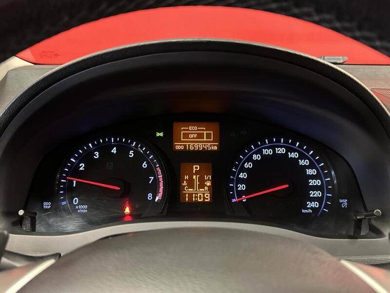 Toyota Avensis vaihtoauto