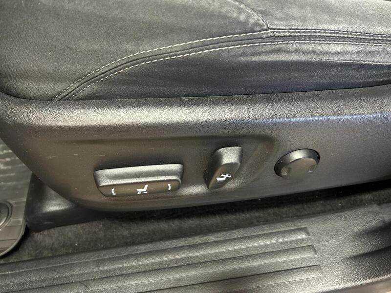 Toyota Land Cruiser vaihtoauto