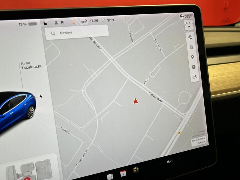 Tesla Model 3 vaihtoauto