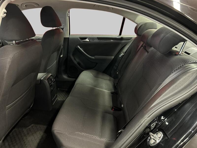 Volkswagen Jetta vaihtoauto