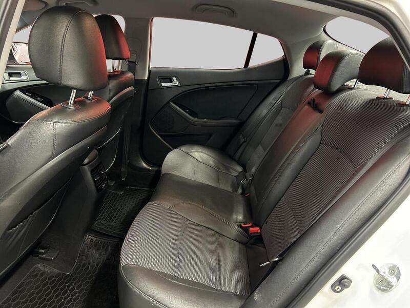 Kia Optima vaihtoauto