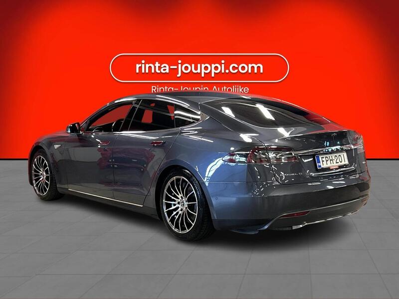 Tesla Model S vaihtoauto