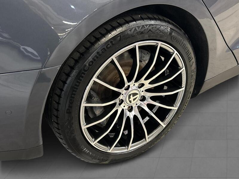 Tesla Model S vaihtoauto