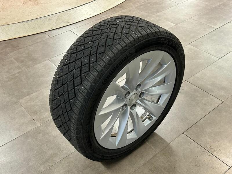 Tesla Model S vaihtoauto