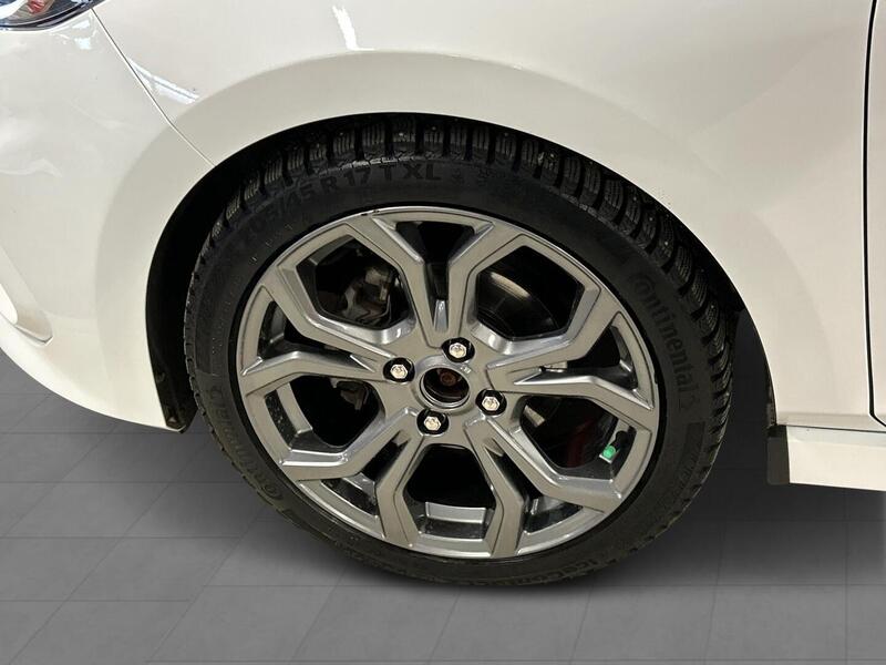 Ford Fiesta vaihtoauto