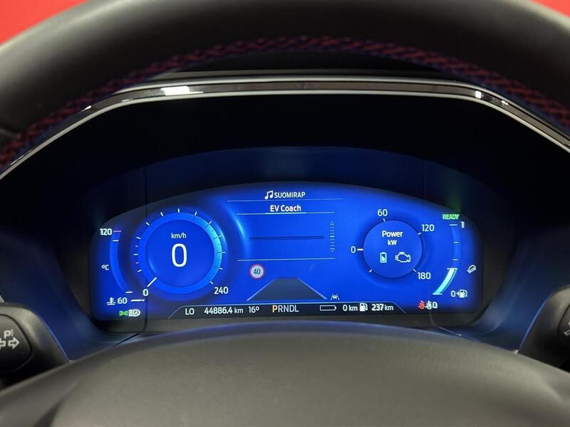 Ford Kuga vaihtoauto