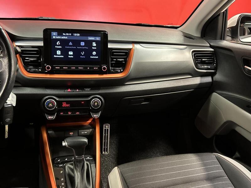 Kia Stonic vaihtoauto