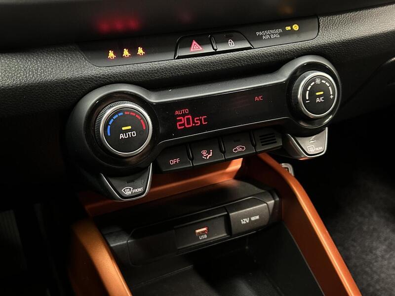 Kia Stonic vaihtoauto