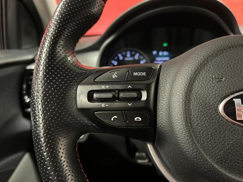 Kia Stonic vaihtoauto