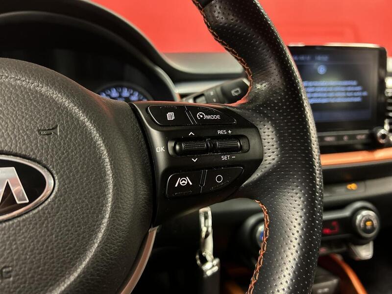 Kia Stonic vaihtoauto