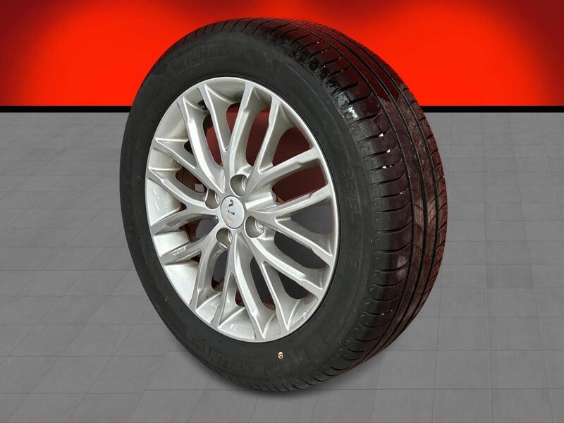 Kia Stonic vaihtoauto