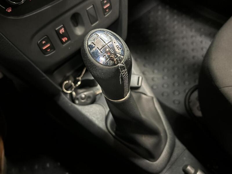 Dacia Sandero vaihtoauto