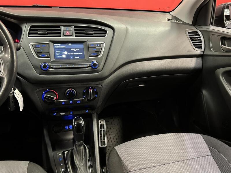 Hyundai i20 Hatchback vaihtoauto