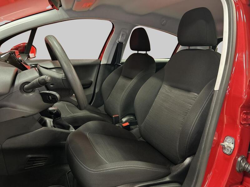 Peugeot 208 vaihtoauto