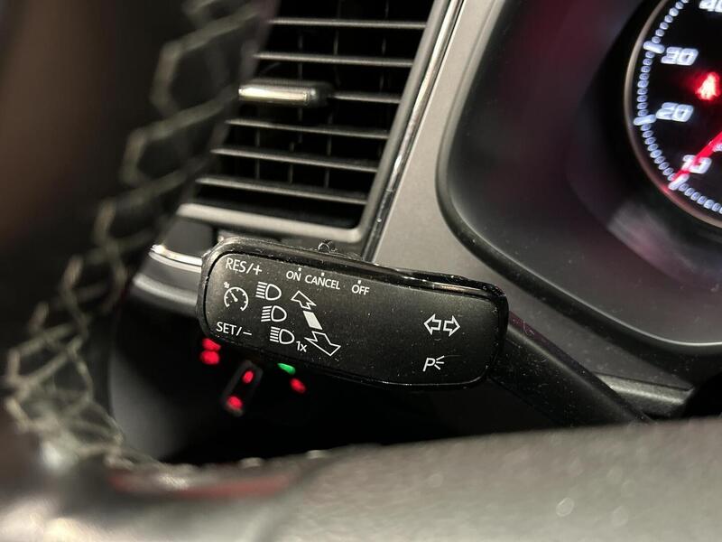 SEAT Leon ST vaihtoauto