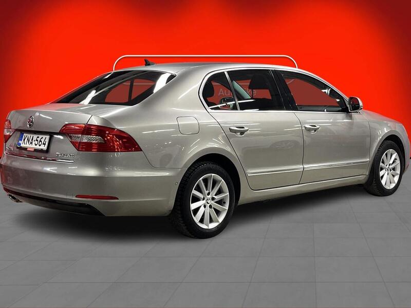 Skoda Superb vaihtoauto