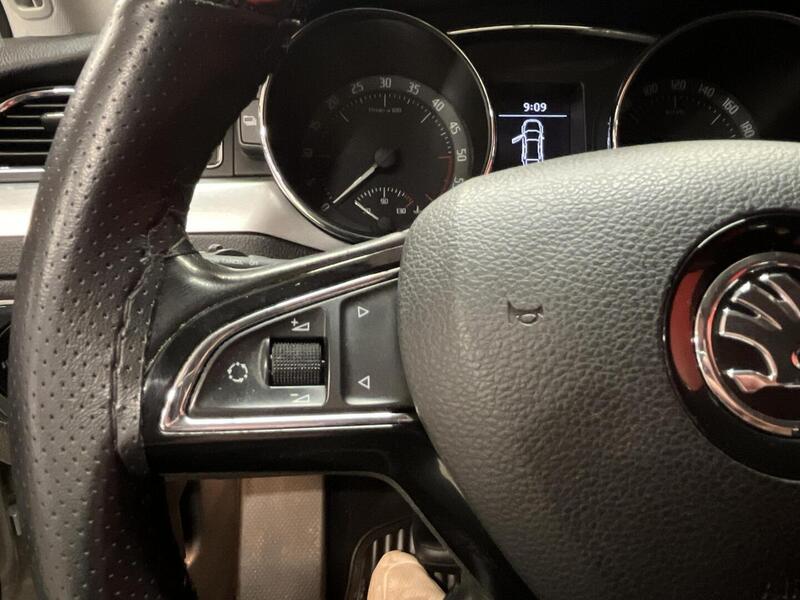 Skoda Superb vaihtoauto