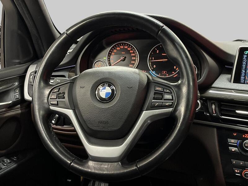 BMW X5 vaihtoauto