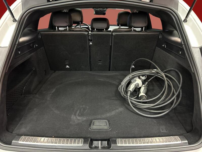 Mercedes-Benz EQC vaihtoauto