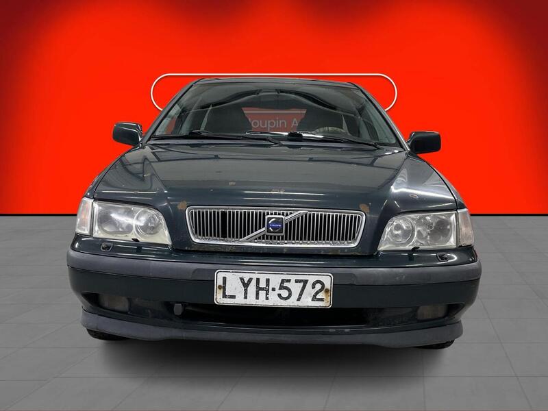 Volvo V40 vaihtoauto